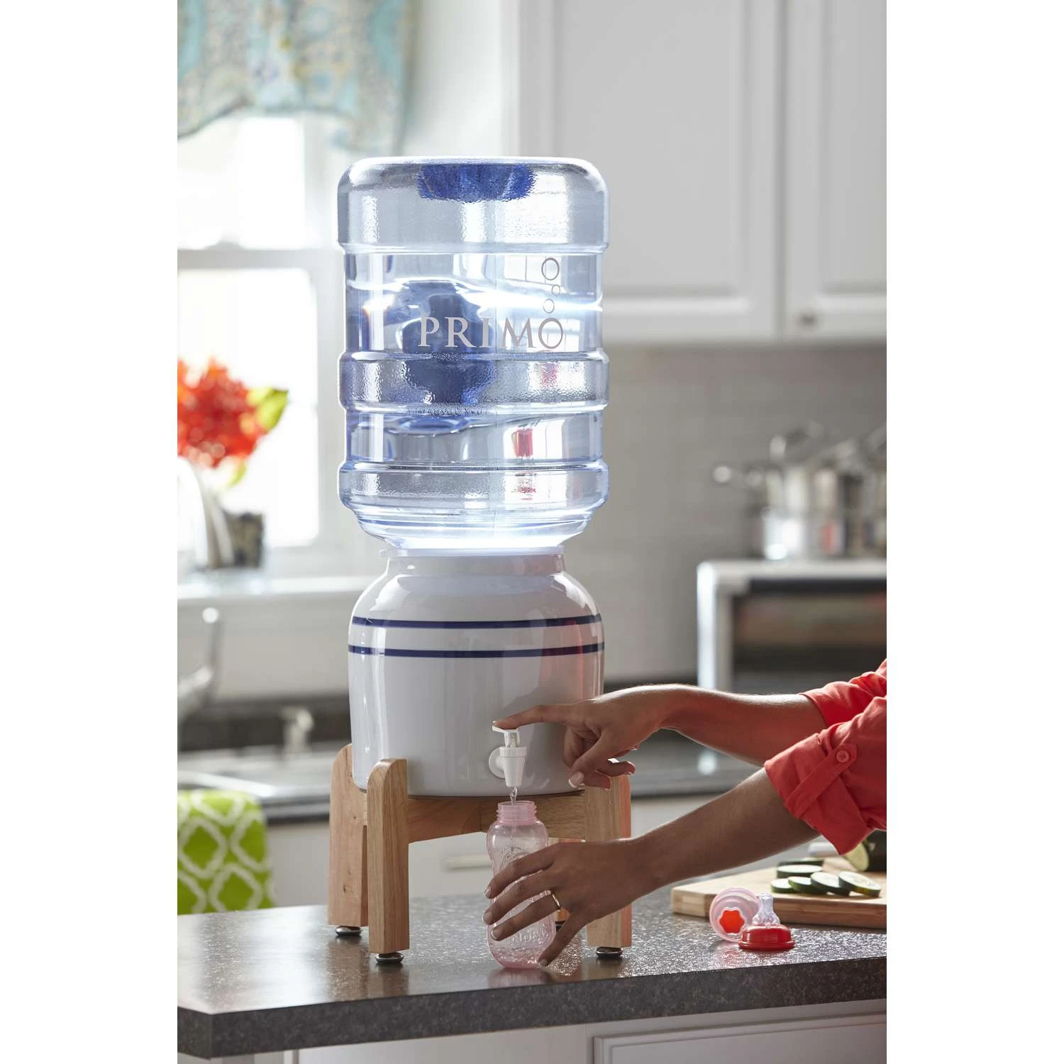 Primo Water 5 Gal White Water Dispenser Porcelain - Image 5
