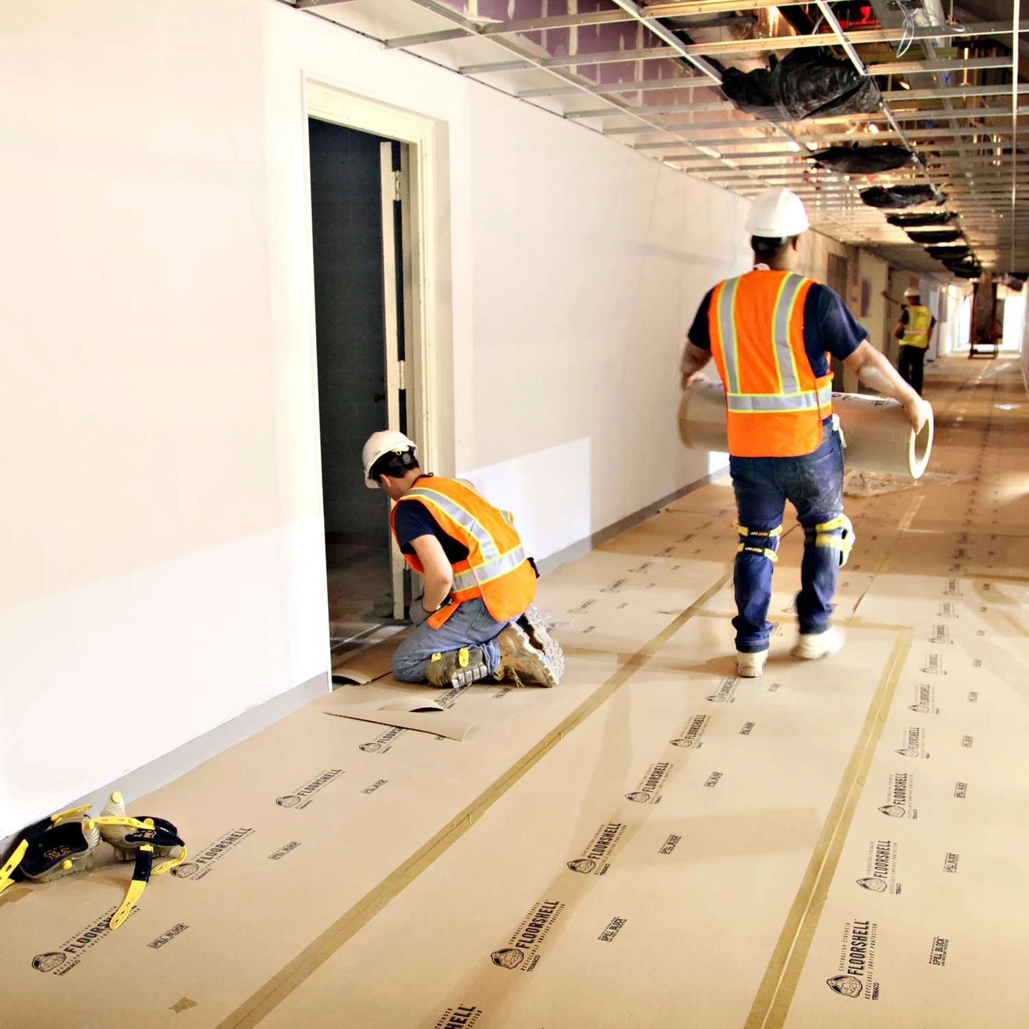 Trimaco FloorShell Surface Protection 0.046 Mil X 38 In. W X 100 Ft. L Paper Brown - Image 3